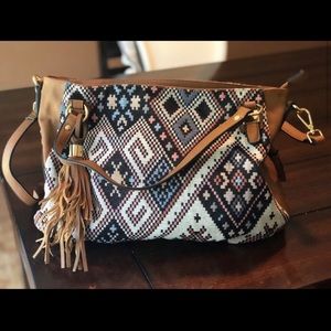 NWOT Handbag with beautiful patterned fabric.